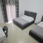 Emel كساميل