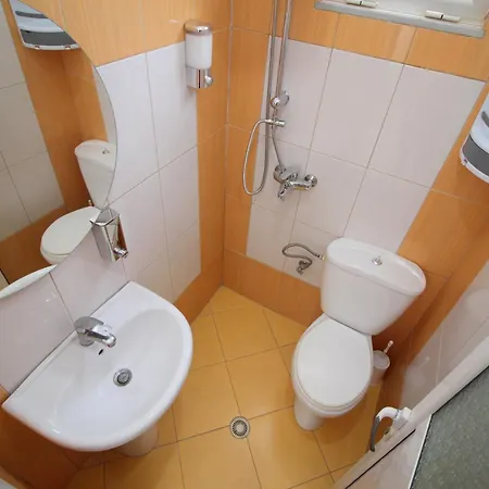 Apartament Emel *