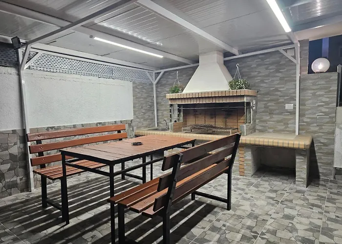 Emel Apartman Ksamil