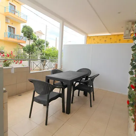 Emel Εξαμίλιο