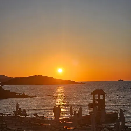 Emel Apartment Ksamil