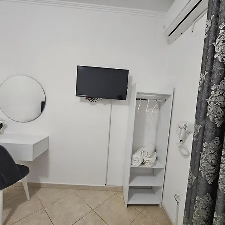 Emel Apartment Ksamil