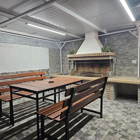 Emel Apartment Ksamil